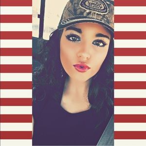 Meet your Posher, Grace