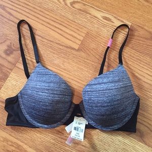 PINK Wear Everywhere Bra