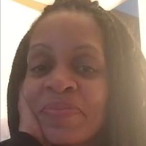 Meet your Posher, Shelly