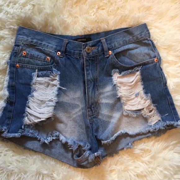 High wasted Jean shorts