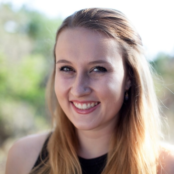 Meet your Posher, Lily - Picture 1 of 1