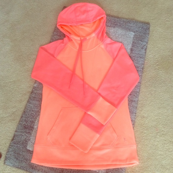 Cozy, comfortable workout sweatshirt!!!;)