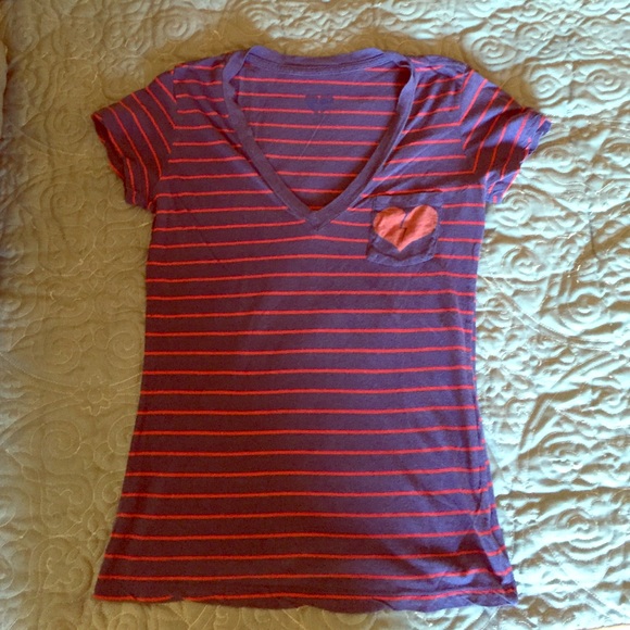Simple urban outfitters loose t shirt