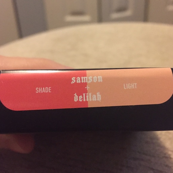 Kat Von D shade and light blush - Picture 2 of 3