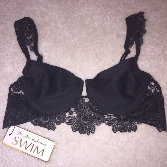 ❌SOLD❌For love and lemons swim top NWT - Picture 2 of 4