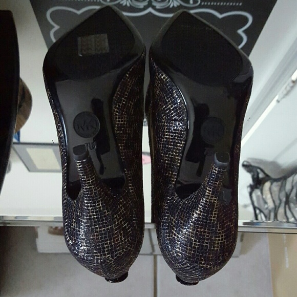 *FINAL PRICE* New Michael Michael kors - Picture 8 of 8