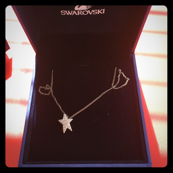 Swarovski silver star pendant