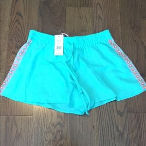 Vineyard Vines linen shorts size Small