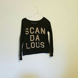 SCANDALOUS crew neck