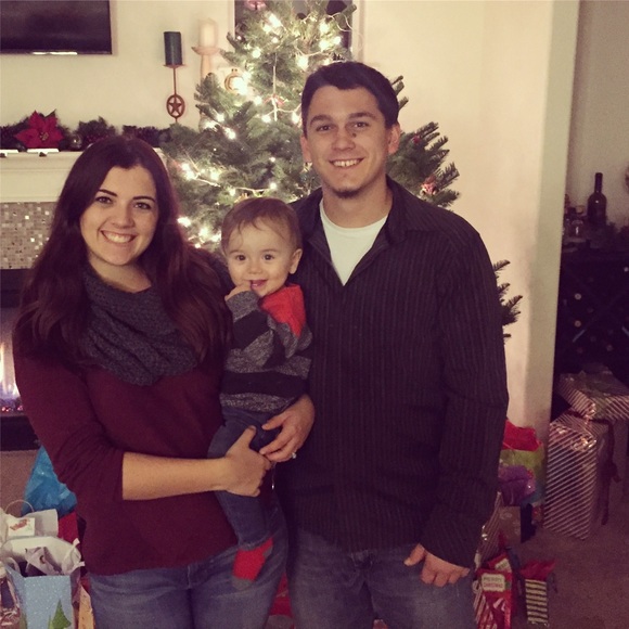 Meet your Posher, Madison - Picture 4 of 4