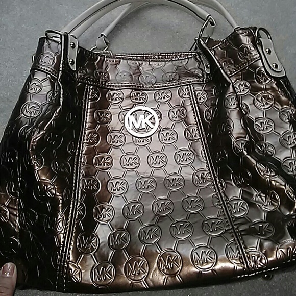 Mk NWOT beautiful large bag