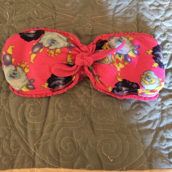 Hollister beach floral bandeau - never worn