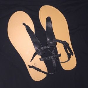 ❗️CLEARANCE❗️Forever21 Sandals