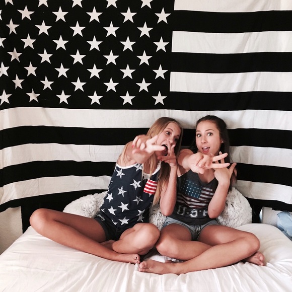 Meet your Posher, Sydney