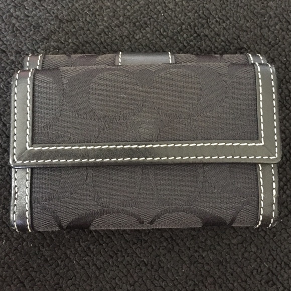 COACH tri-fold womens wallet - Picture 4 of 4