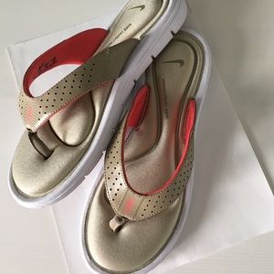 Nike Flip Flop Sandals