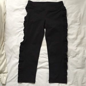 CALVIN KLEIN capri exercise pants