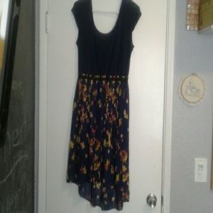 Short sleeve high low dress