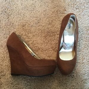Never Worn Brown Wedges