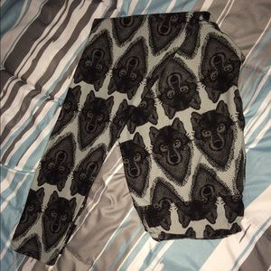 LuLaRoe OS Wolf Leggings
