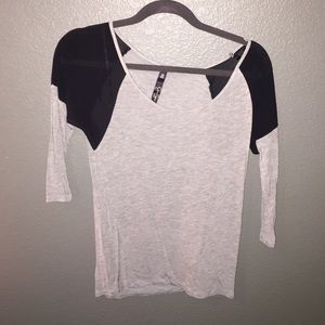 Gray three- quarter length shirt