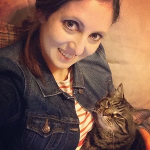 Meet your Posher, Lisa