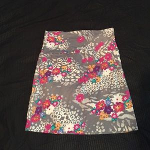 NWT Grey animal and floral print mini skirt 🐾🌸