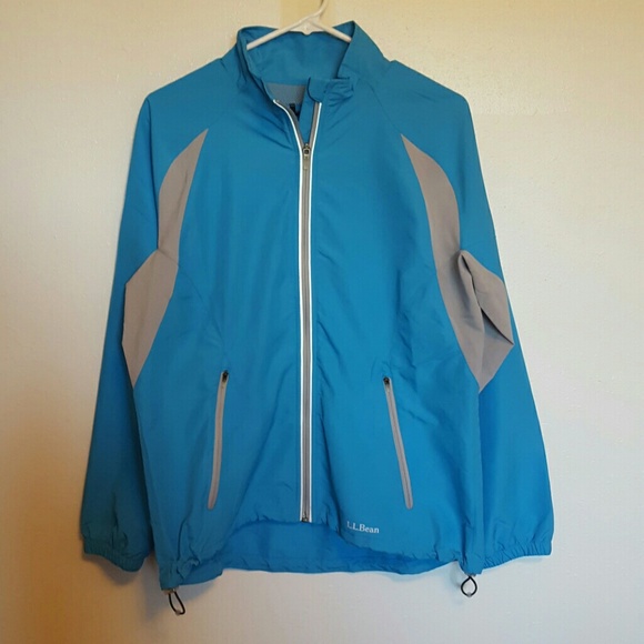 NWOT L.L.Bean Rain Jacket