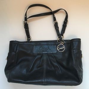 Black Leather Coach Purse EUC
