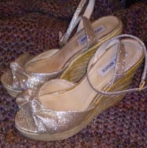 Steve Madden sparkling wedges