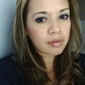 Meet your Posher, Yenny