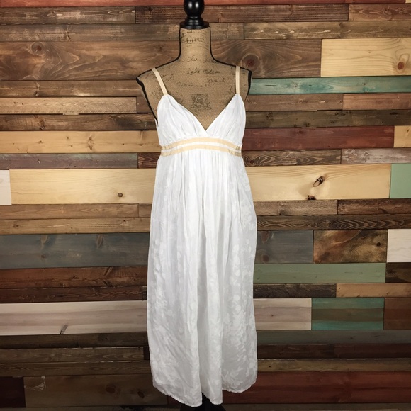 Anthropologie Dresses & Skirts - Velvet White Midi Dress - M
