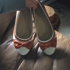 Cute apricot and cream colored flats