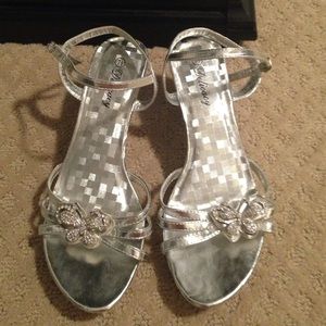 Silver Delicacy Butterfly Heels