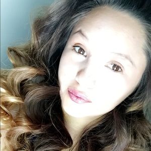 Meet your Posher, Madelina