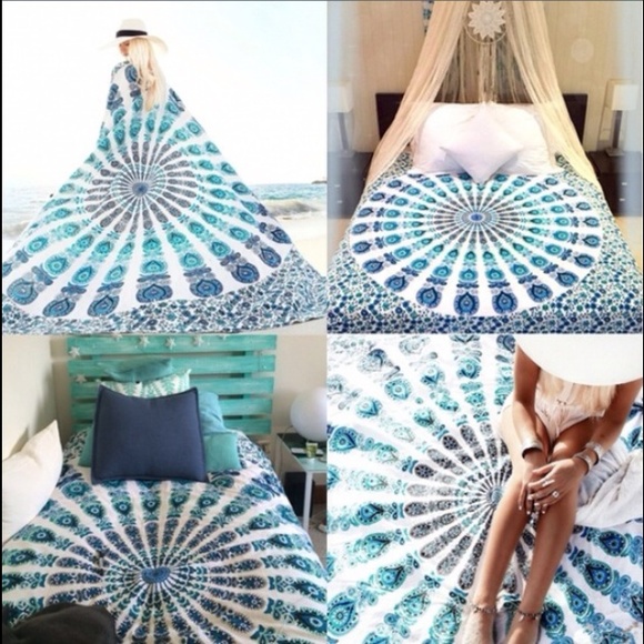 🆕Boho Print Lightweight Coverup - Picture 2 of 4