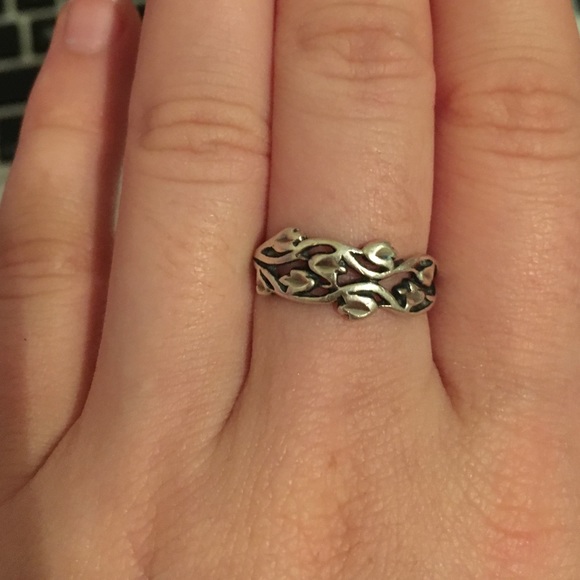 Silver Ring - Picture 2 of 3