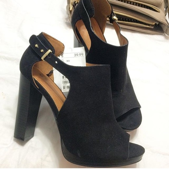 H&M Black heels