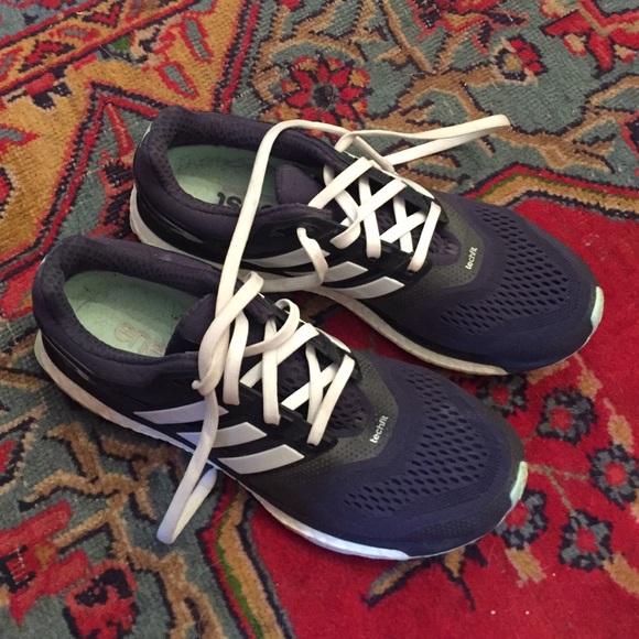 Adidas boost size 9.5 navy running shoes