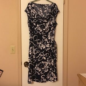 Women's plus size dress