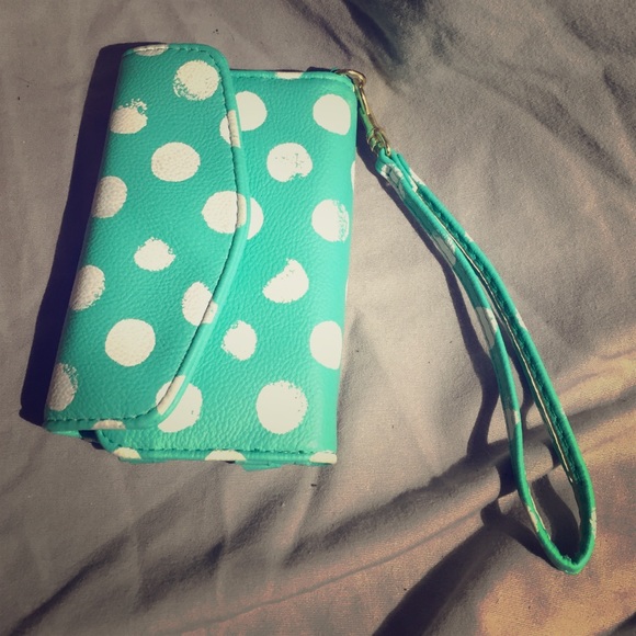 iPhone 5 Wristlet