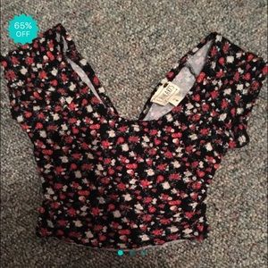 Small Flower Pattern Crop Top