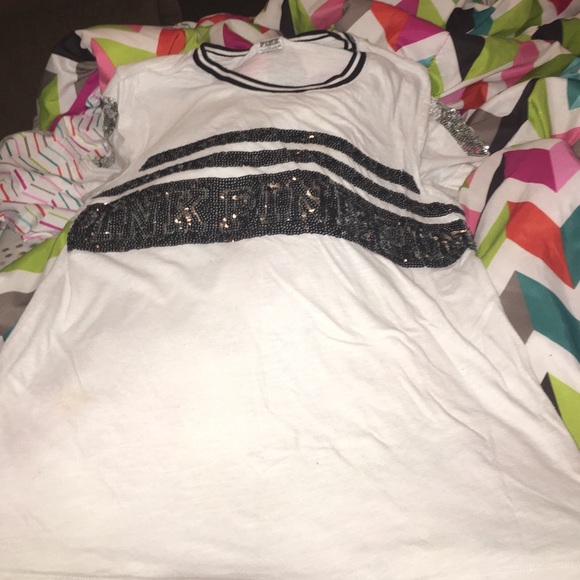 vs pink shirt