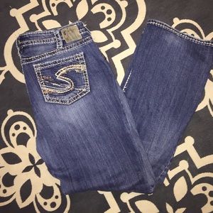 Silver Jeans • Aiko Bootcut • Size 18 • Length 33