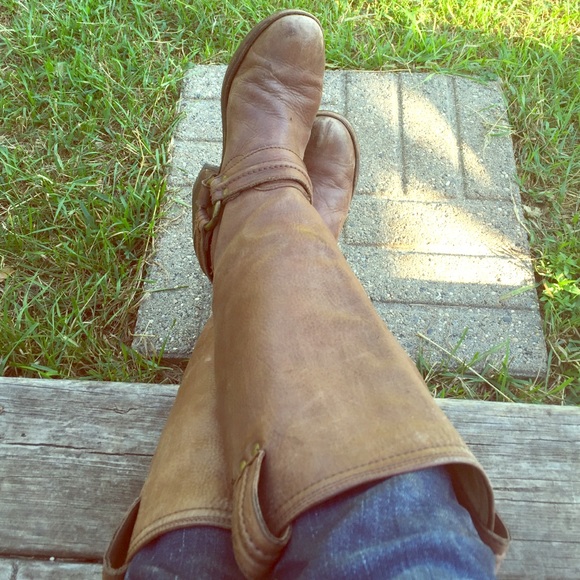 frye carmen boots