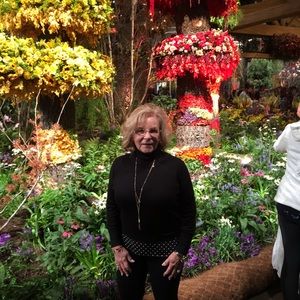 Meet your Posher, Roberta