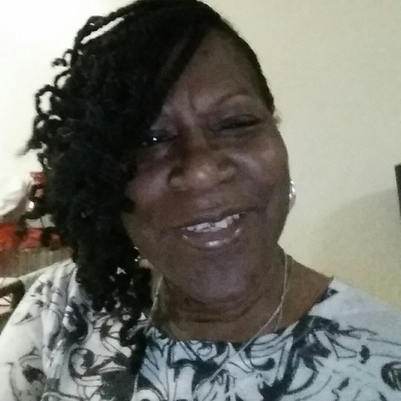 Meet your Posher, Idena - Picture 1 of 1