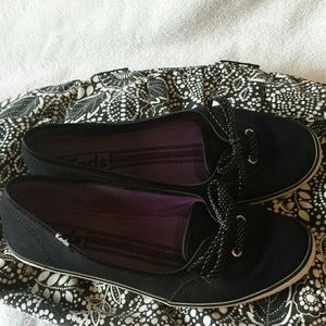 Keds Super cute teacup slip ons