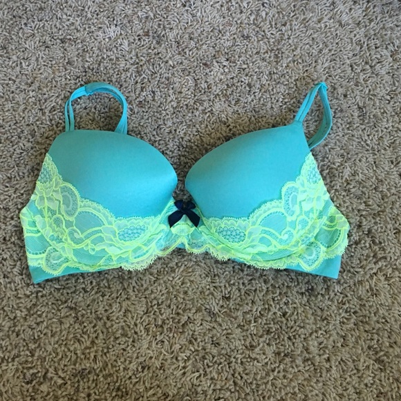 Victoria's Secret Other - VS "Very Sexy" push-up