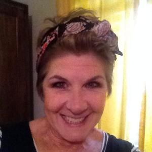 Meet your Posher, Leigh